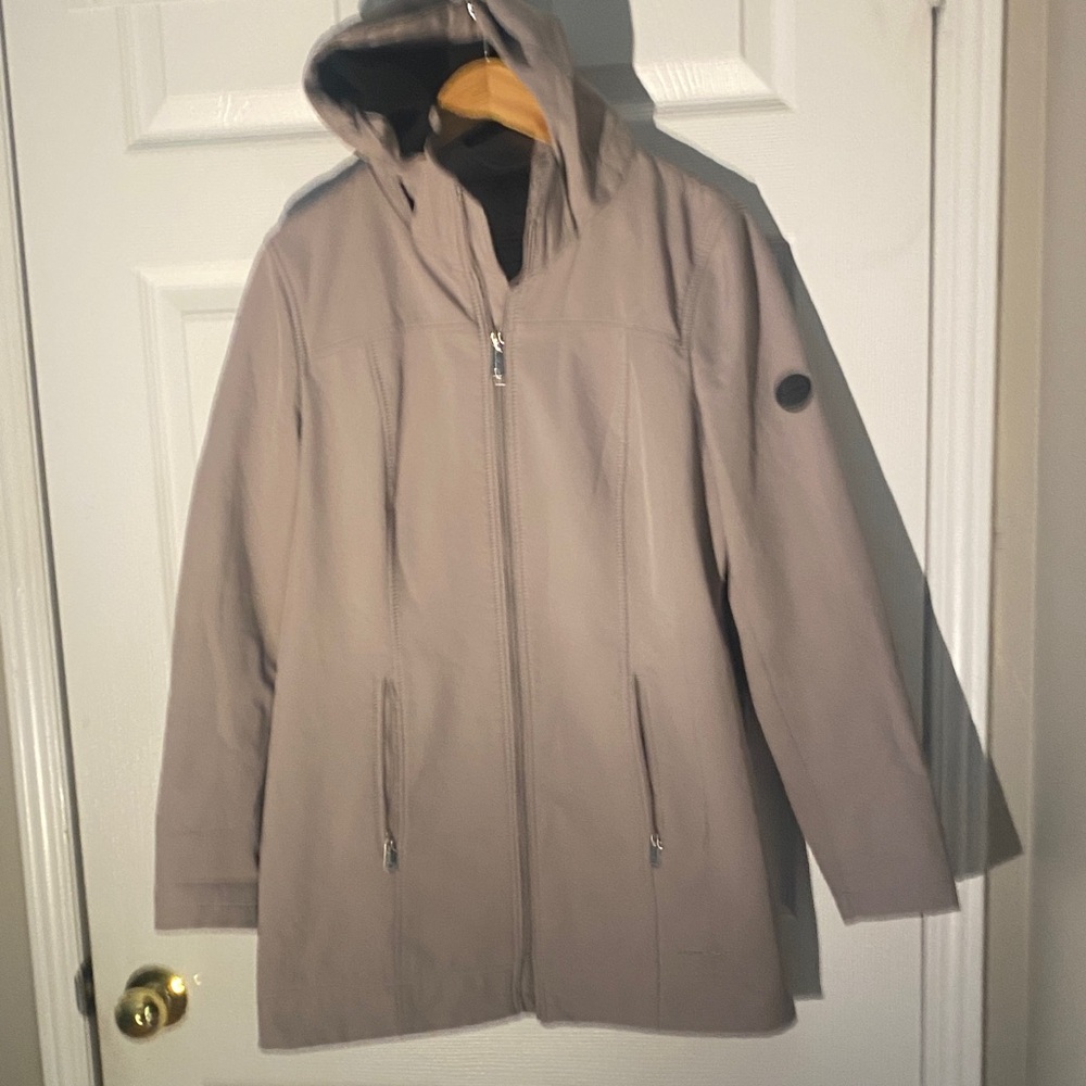 Andrew Marc Women's Beige Hooded Utility Jacket